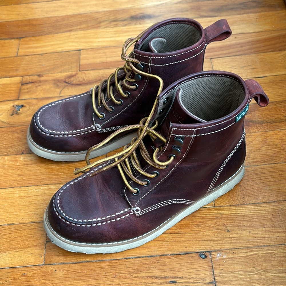 Eastland Women’s Lumber Up Moc Toe Boot